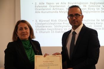 Koordinatörümüz Doç. Dr. Fatih ALTUN "Aile ve Sosyal Hizmetler Bakanlığı Bilim Kurulu Komisyonları Toplantısı"na Katıldı